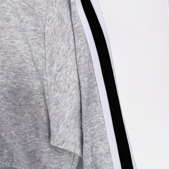 Garage Varsity Stripe Grey Cropped Sweatshirt - Picture 2 of 3